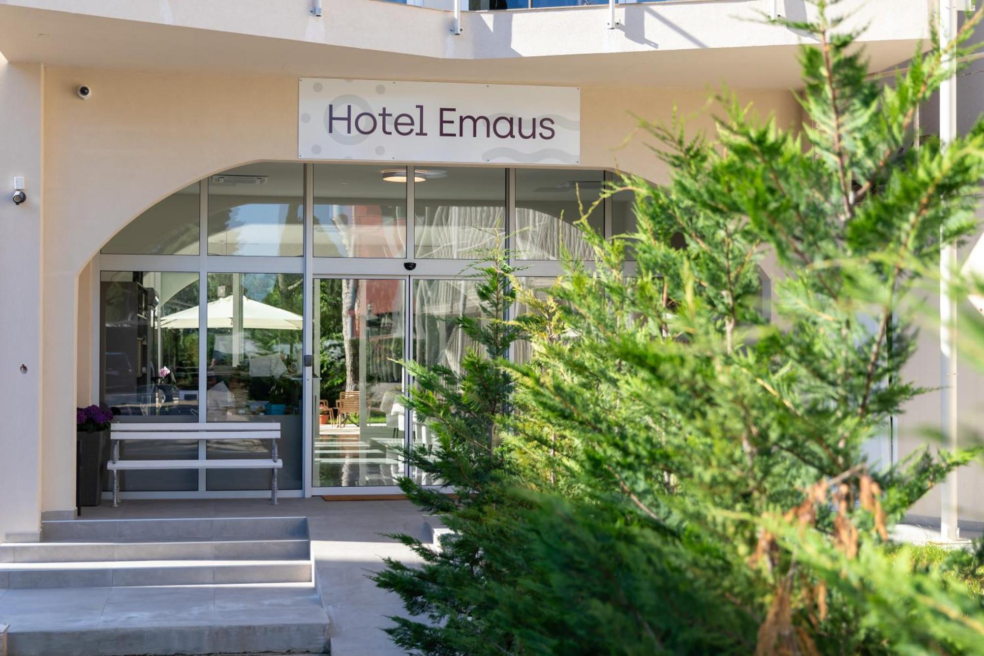 Hotel Emaus Novigrad Istria Dış mekan fotoğraf
