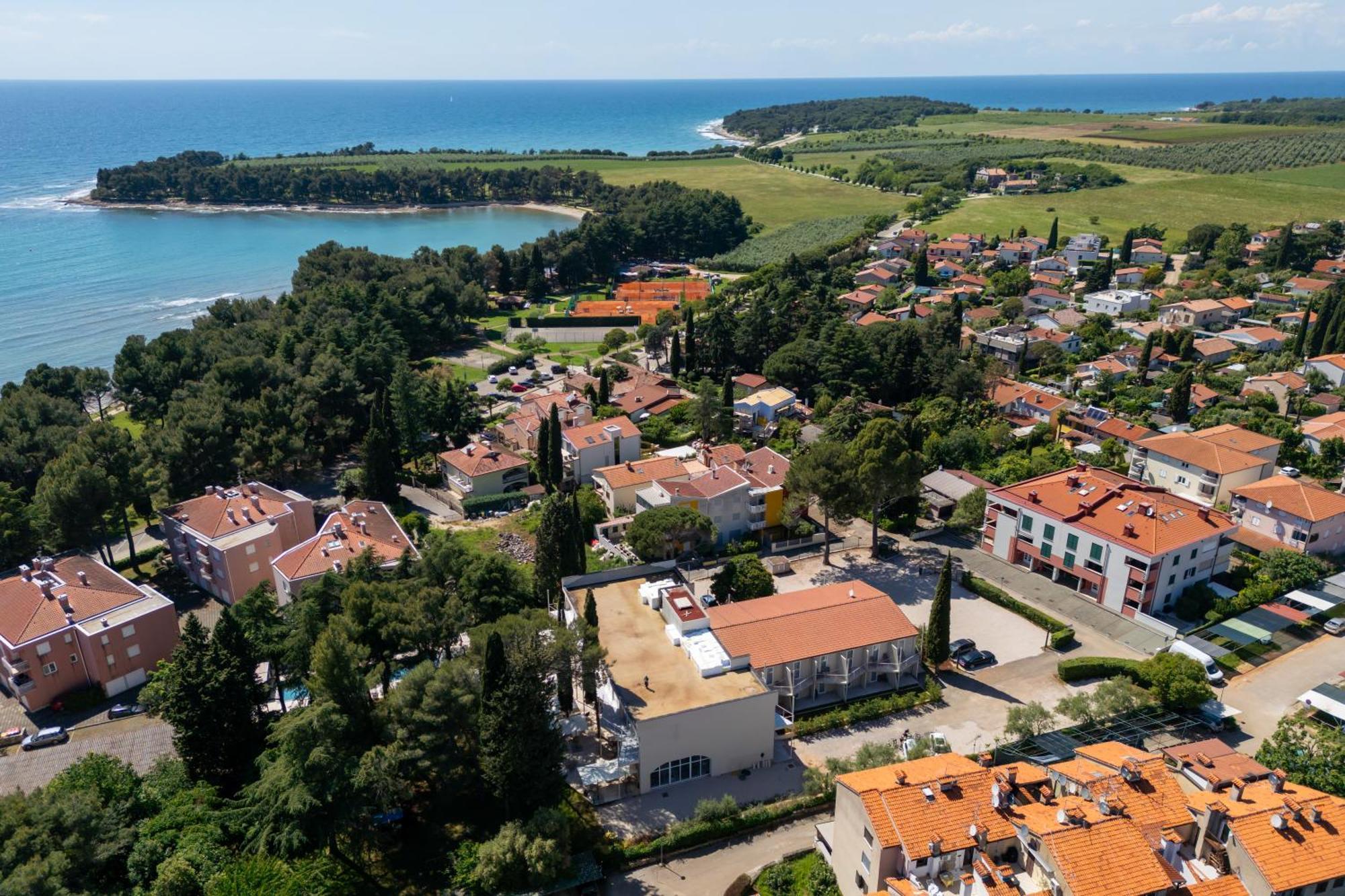Hotel Emaus Novigrad Istria Dış mekan fotoğraf