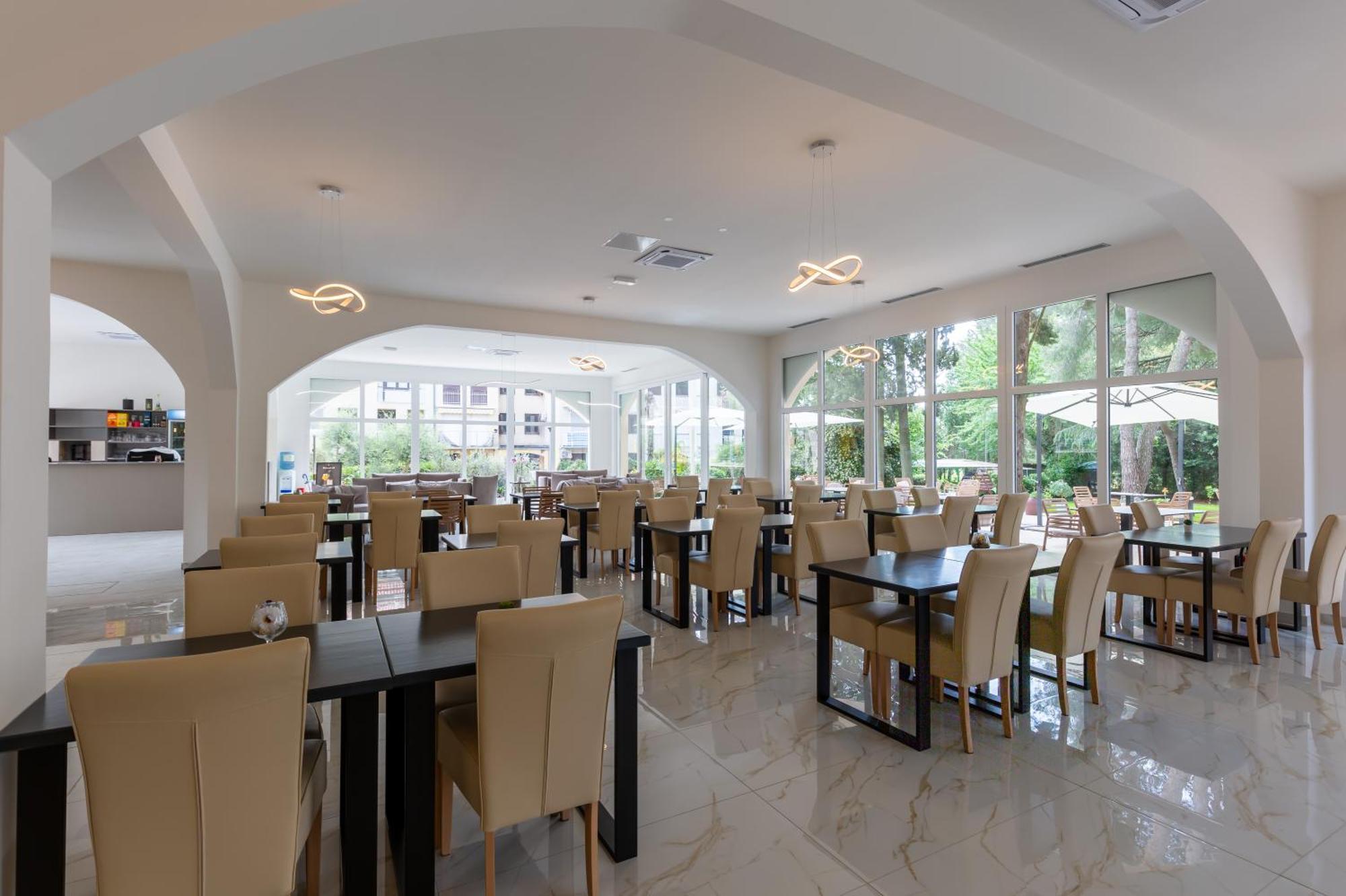 Hotel Emaus Novigrad Istria Dış mekan fotoğraf