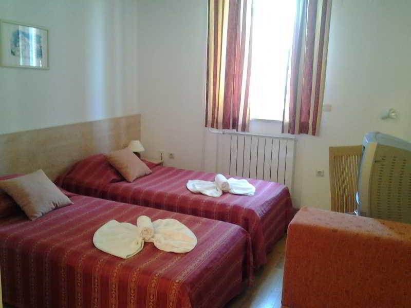 Hotel Emaus Novigrad Istria Dış mekan fotoğraf
